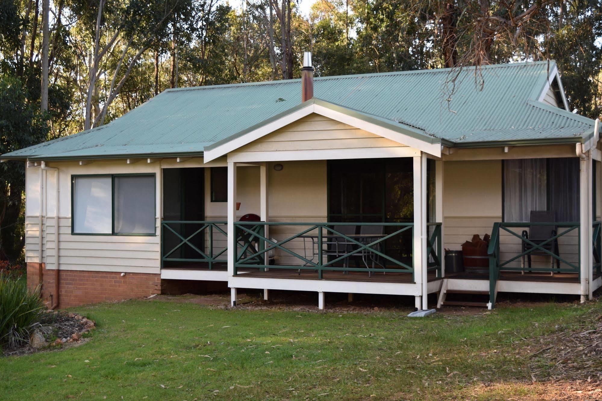 Bushy Lake Chalets Margaret River Екстер'єр фото