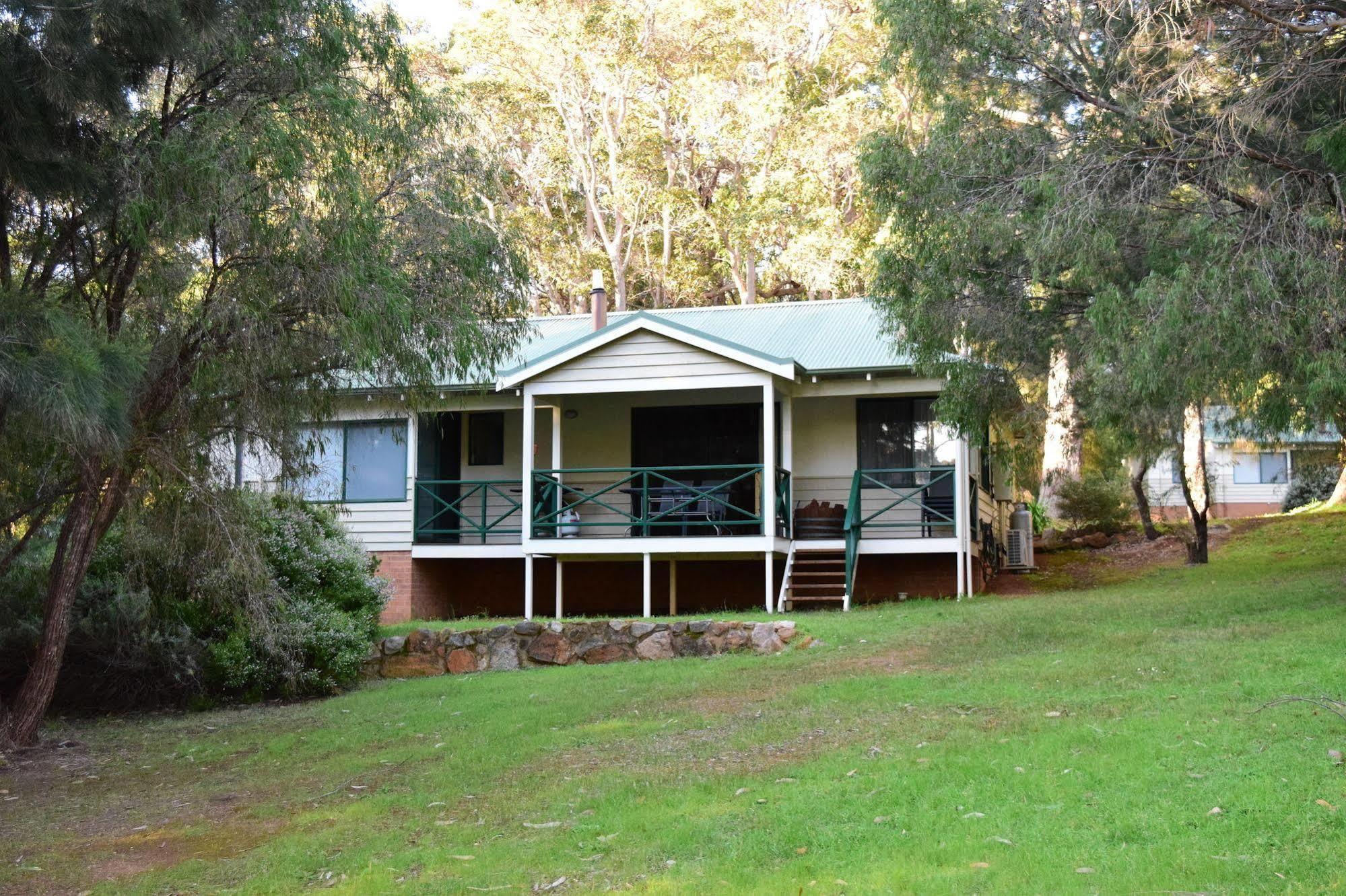Bushy Lake Chalets Margaret River Екстер'єр фото